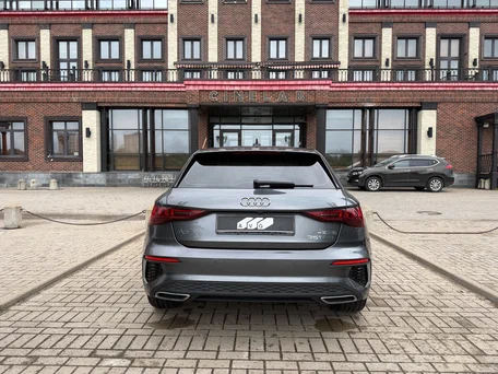 2022 Audi A3 Sportback 35 TFSI IV (8Y), серый, 2450000 рублей, вид 5