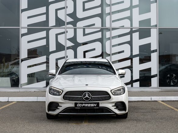 2022 Mercedes-Benz E-Класс 200 V (W213, S213, C238) Рестайлинг, белый, 4400000 рублей - вид 2