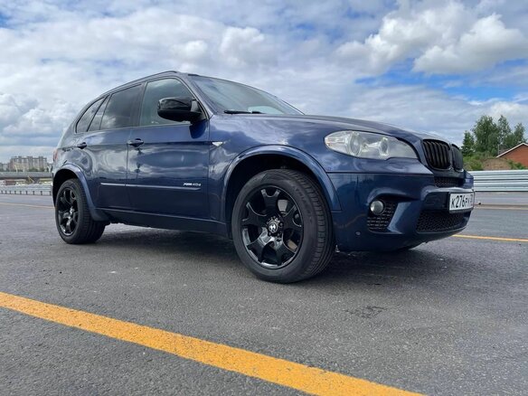 2013 BMW X5 40d II (E70) Рестайлинг, синий, 1850000 рублей - вид 3