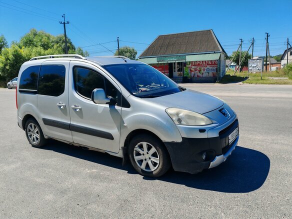 2008 Peugeot Partner II, серый, 290000 рублей - вид 2