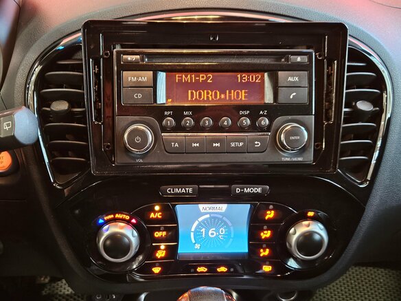2014 Nissan Juke I, белый, 990000 рублей - вид 14