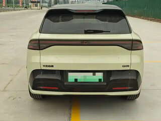 2026 Changan Qiyuan Q05 51.9 kWh II, бежевый, 2013099 рублей, вид 5