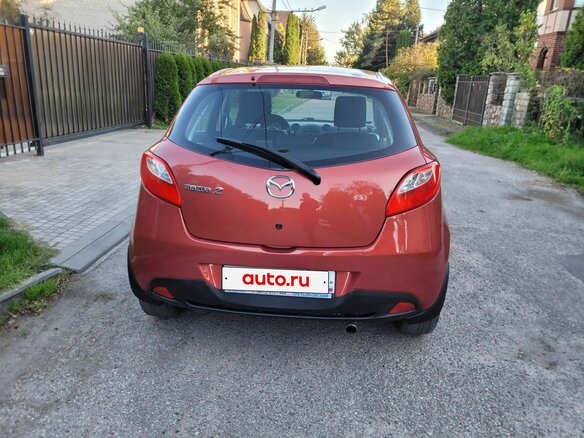 2008 Mazda 2 II (DE), красный, 625000 рублей - вид 3