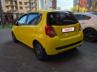 2009 Chevrolet Aveo I Рестайлинг, жёлтый, 500000 рублей, вид 4