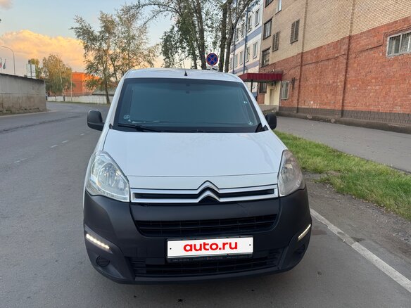 2021 Citroen Berlingo, белый - вид 3