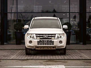 2014 Mitsubishi Pajero IV Рестайлинг 1, белый, 1875000 рублей, вид 2