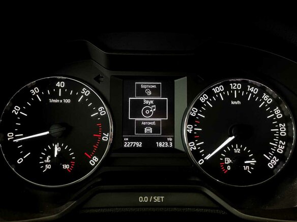 2014 Skoda Octavia III (A7), чёрный - вид 5