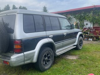 1997 Mitsubishi Pajero II, серебристый, 350000 рублей, вид 4