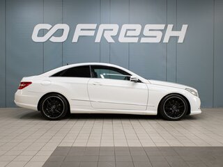 2013 Mercedes-Benz E-Класс 200 IV (W212, S212, C207) Рестайлинг, белый, 1760000 рублей, вид 5
