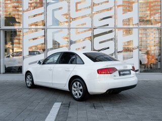 2011 Audi A4 IV (B8), белый, 1098000 рублей, вид 2