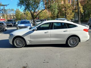 2021 BMW 6 серии Gran Turismo 630d xDrive IV (G32) Рестайлинг, белый, 6500000 рублей, вид 2