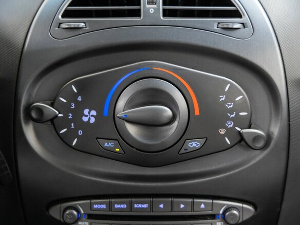 2014 Chery IndiS (S18D) I, серебристый - вид 20