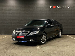 2013 Toyota Camry VII (XV50), чёрный, 1400000 рублей, вид 1