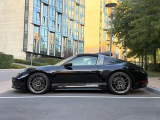 2023 Porsche 911 Targa 4 GTS VIII (992), чёрный, 20800000 рублей, вид 2
