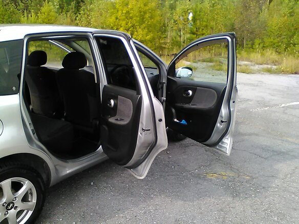 2010 Nissan Note I Рестайлинг, серый, 505000 рублей - вид 15