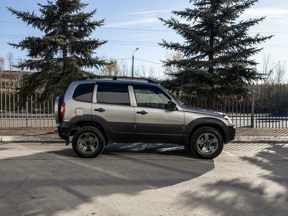 2020 Lada (ВАЗ) Niva Off-road, серый, 790000 рублей - вид 7