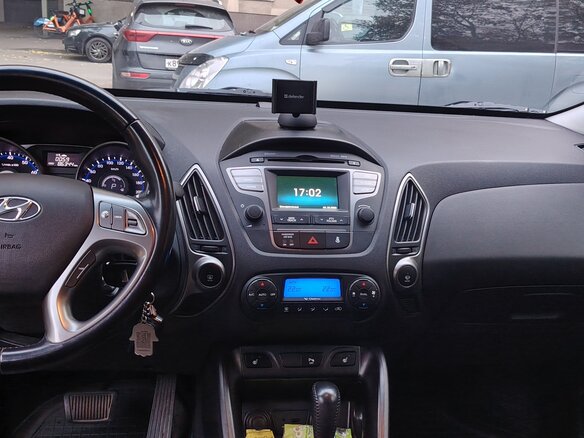 2013 Hyundai ix35 I Рестайлинг, коричневый - вид 8