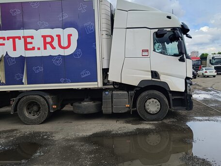 2020 Renault T-Series, белый, 5000000 рублей, вид 4