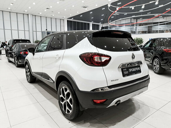 2017 Renault Kaptur I, белый, 850000 рублей - вид 6