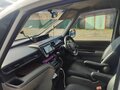 2015 Honda Stepwgn V, белый, 1850000 рублей - вид 4