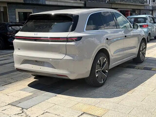 2025 Li Auto (Lixiang) L6 I, серебристый, 5700205 рублей, вид 5