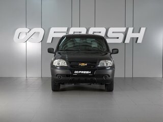 2017 Chevrolet Niva I Рестайлинг, чёрный, 710000 рублей, вид 3