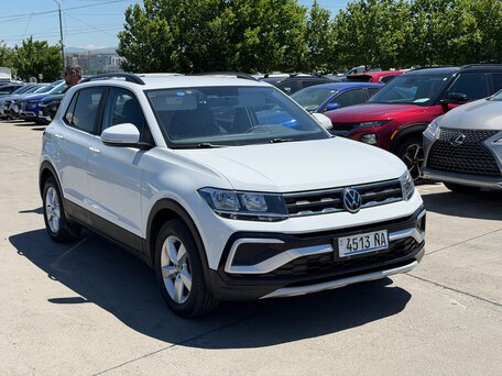 2023 Volkswagen T-Cross I (China Market), белый, 1650000 рублей, вид 2