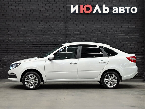 2025 Lada (ВАЗ) Granta I Рестайлинг, белый, 880000 рублей - вид 8
