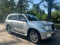 2008 Toyota Land Cruiser 200 Series, серебристый, 4000000 рублей - вид 5