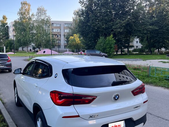 2018 BMW X2 sDrive18i I (F39), белый, 1800000 рублей - вид 11