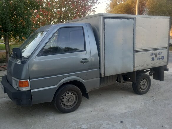 1989 Nissan Vanette, серебристый, 330000 рублей - вид 6