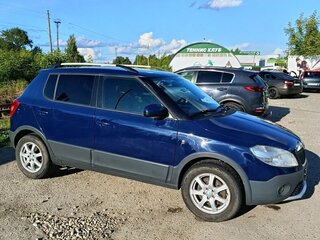 2011 Skoda Fabia Scout II Рестайлинг, синий, 550000 рублей, вид 3