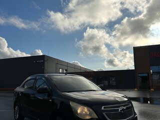 2013 Chevrolet Cobalt II, чёрный, 380000 рублей, вид 3