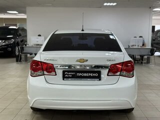 2013 Chevrolet Cruze I Рестайлинг, белый, 610000 рублей, вид 4
