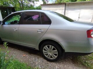 2010 Volkswagen Jetta V, серебристый, 780000 рублей, вид 5