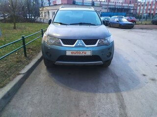 2006 Mitsubishi Outlander II, зелёный, 850000 рублей, вид 1