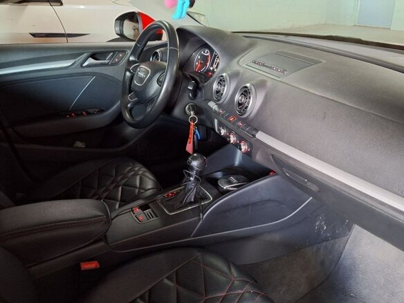 2013 Audi A3 III (8V), красный, 1490000 рублей - вид 8