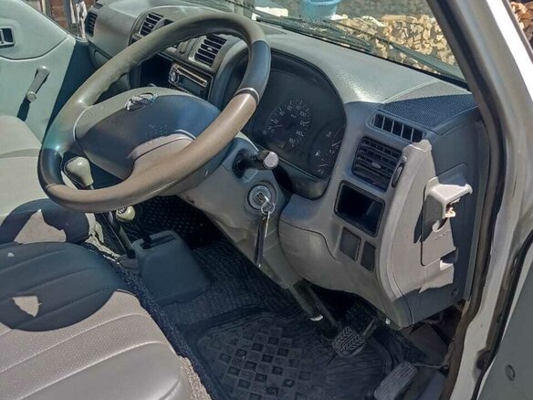 2005 Nissan Vanette, белый, 680000 рублей - вид 1