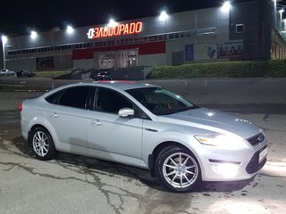 2012 Ford Mondeo IV Рестайлинг, серебристый, 1320000 рублей, вид 3