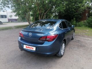 2013 Opel Astra J Рестайлинг, синий, 700000 рублей, вид 3