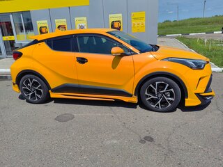 2020 Toyota C-HR I Рестайлинг, золотистый, 2650000 рублей, вид 2