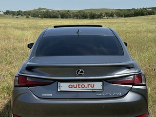2020 Lexus ES 250 VII, серый, 3300000 рублей, вид 3