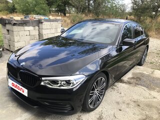 2019 BMW 5 серии 520i VII (G30/G31/G38), чёрный, 3200000 рублей, вид 4
