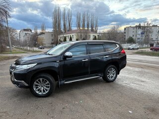 2017 Mitsubishi Pajero Sport III, чёрный, 2850000 рублей, вид 2