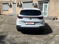 2021 Kia Sportage IV Рестайлинг, белый, 2190000 рублей - вид 4
