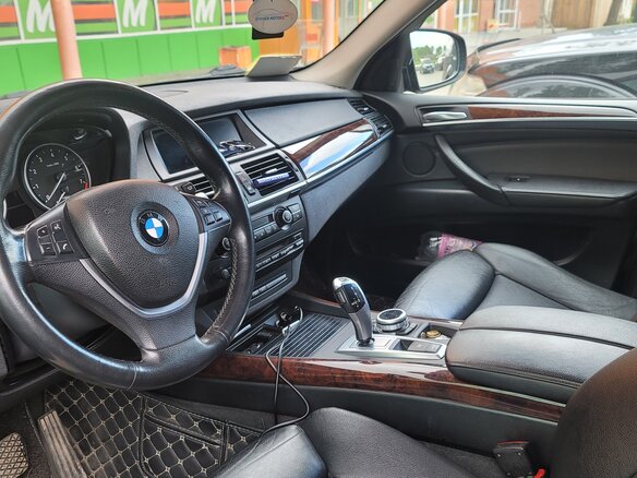 2013 BMW X5 35i II (E70) Рестайлинг, чёрный, 1750000 рублей - вид 6