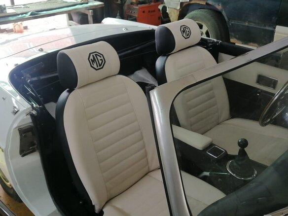 1970 MG MGB, белый, 3200000 рублей - вид 18