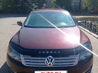 2013 Volkswagen Passat (North America and China) I, красный, 1230000 рублей, вид 3