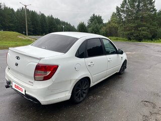 2017 Lada (ВАЗ) Granta Sport I, белый, 450000 рублей, вид 5