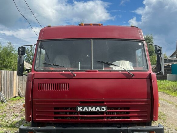 1990 КамАЗ 5410, красный, 900000 рублей - вид 1